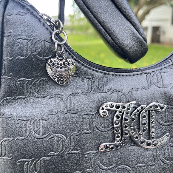 JUICY COUTURE Black Embossed Crossbody Bag in Liquorice (Black) w/Coin/Air Pods - Picture 8 of 16
